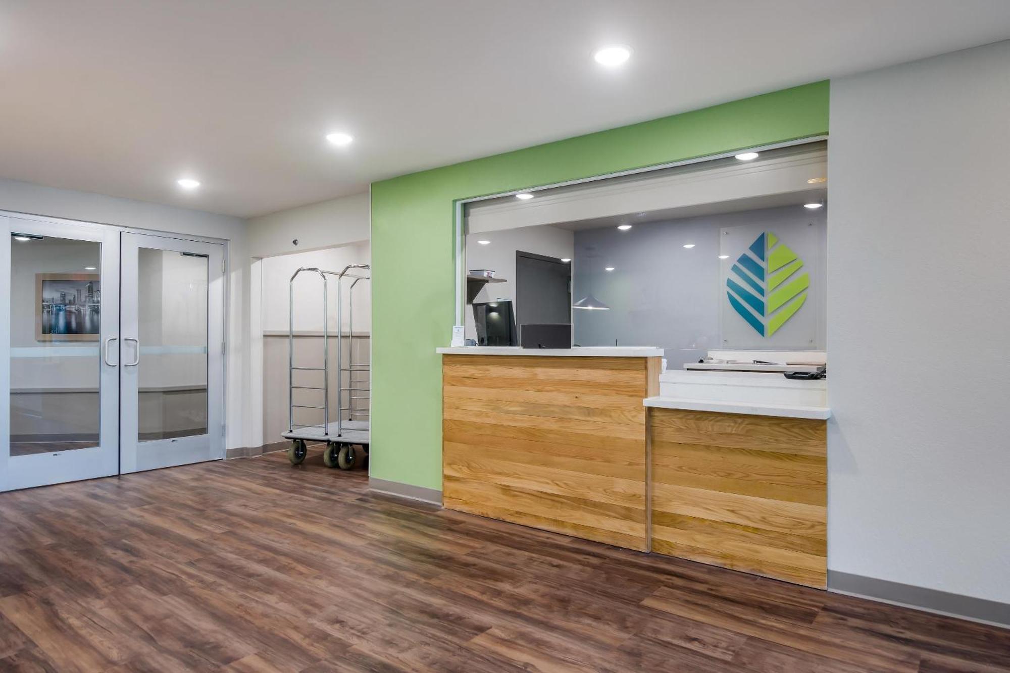 Woodspring Suites Tampa Airport North Veterans Expressway Exteriör bild