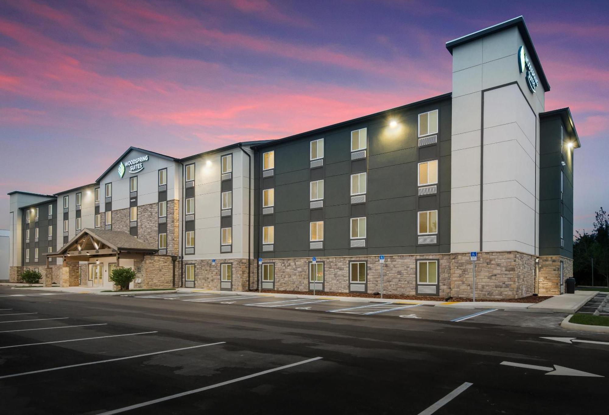 Woodspring Suites Tampa Airport North Veterans Expressway Exteriör bild